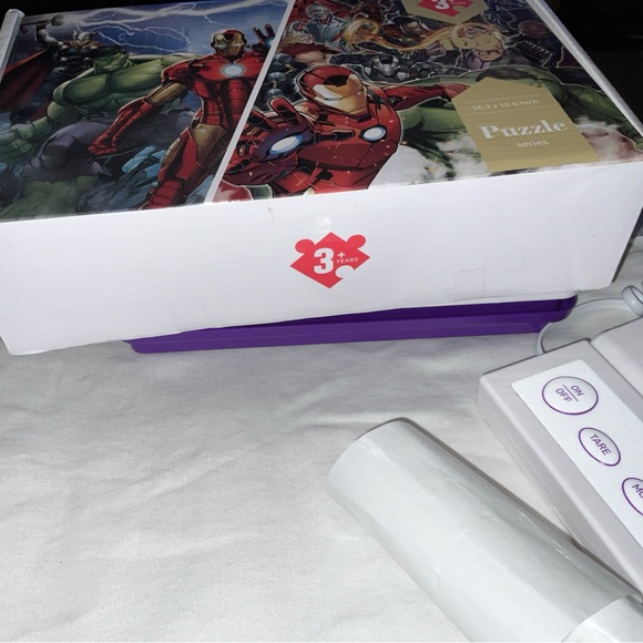 Avengers Marvel 100 Piece Puzzles 16.2X10.6 Each. 3+ Years Big PCS Set Of 2 New - Picture 3 of 16